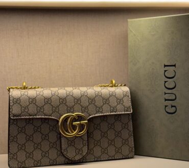 Gucci 2210 bag