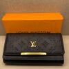 Lv black