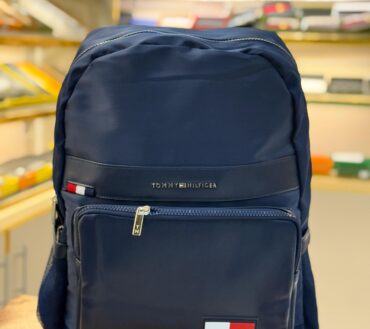 Tommy blue B018