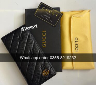 Gucci 043C leather long wallet