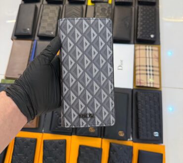 Dior P2 long wallet