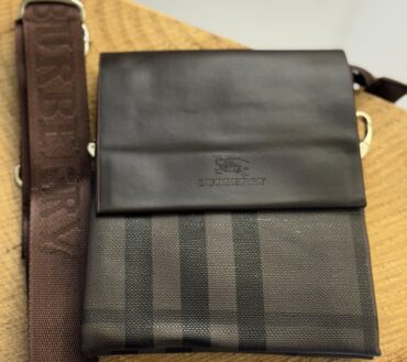 Burberry BB side bag