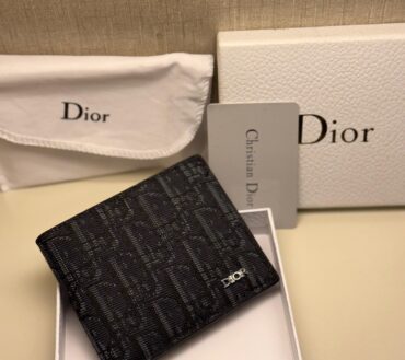 Dior black 7002