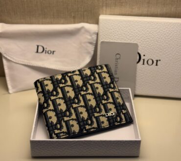 Dior black white 7002