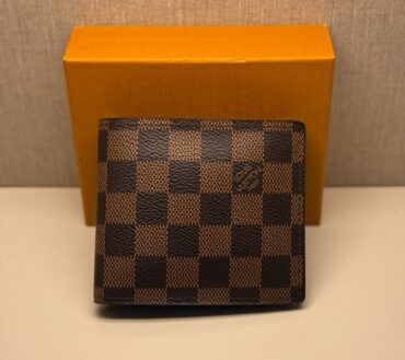 Lv 665 coffee plaid