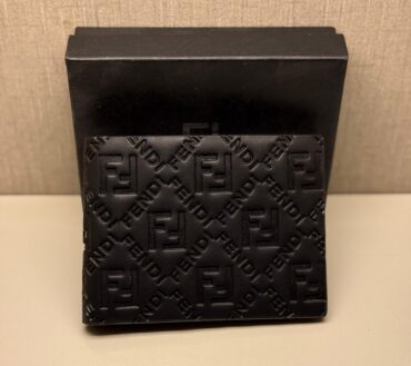 Fendi 250 black