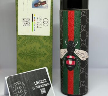 Gucci black  bee bottle